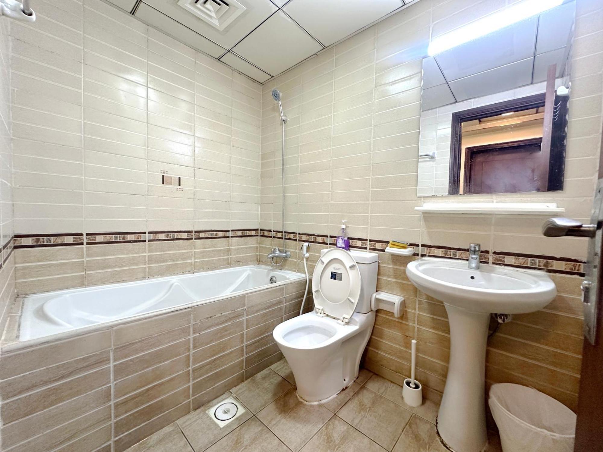 Horizon View Partition Room In Barsha Heights Near Metro Dubai Exterior foto