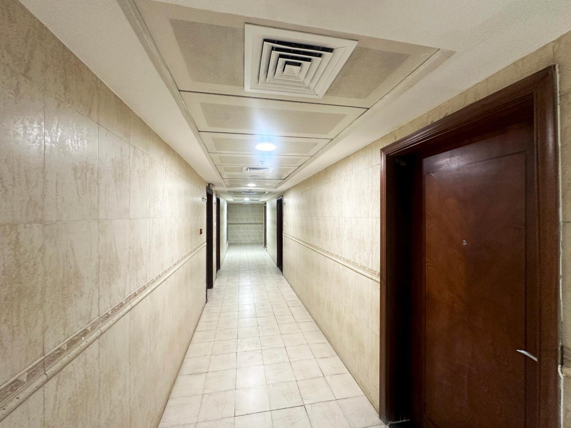 Horizon View Partition Room In Barsha Heights Near Metro Dubai Exterior foto