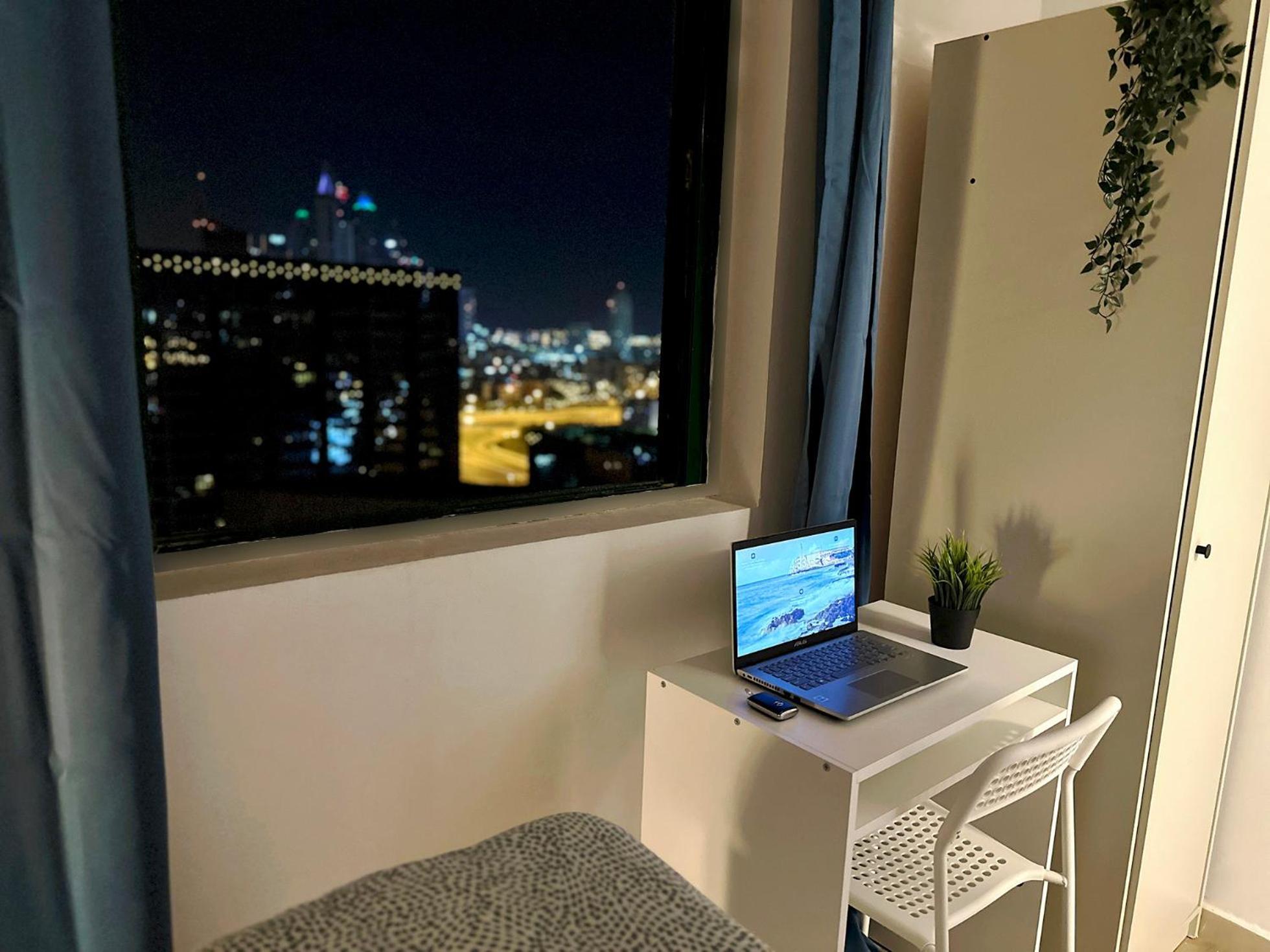 Horizon View Partition Room In Barsha Heights Near Metro Dubai Exterior foto